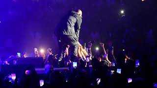 R Kelly Half on a Baby amp Cookie Monster Live in Concert Macon Ga [upl. by Eseerehc]