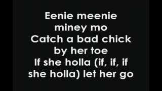 Justin Bieber FtSean Kingston Eenie Meenie Lyrics [upl. by Egdamlat]