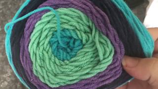 Yarn Review Yarn Bee Sugarwheel [upl. by Albric]