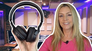 Review JBL Tune 520BT OnEar Headphones [upl. by Roz]