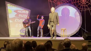 Il sindaco di Pavia sul palco con Repetto al Fraschini [upl. by Eerrehs107]