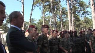 Visite de ministre de la Défense et anciens combattants à Castres [upl. by Harv986]