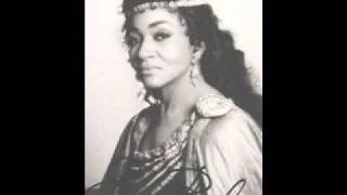 Grace Bumbry  Casta DivaAh Bello a me Ritorna [upl. by Alpers37]