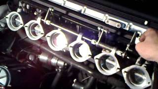 BMW E34 M5 Motor mit offenen Drosselklappen [upl. by Mouldon234]