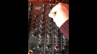 Technics SL 1210 mk2 amp ALLEN HEATH xone92  Francesco Cusenza  Playing with turntables [upl. by Ulysses704]