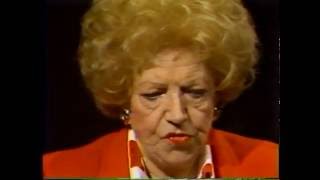 Hermione Baddeley1986 TV Interview Mrs Naugatuck [upl. by Dlaner]