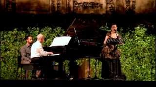 Cecilia Lavilla Berganza  Miguel Ituarte Debussy Chevaux de bois [upl. by Sungam129]