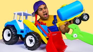 O trator de brinquedo rega a plantação Ops quebrou Vídeo infantil com brinquedos em português [upl. by Elbert242]