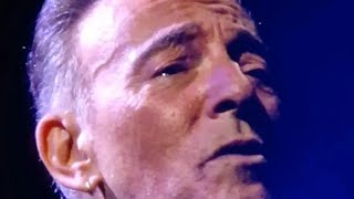 Bruce Springsteen The River with tears in his eyes at the end Simply amazing and beautiful [upl. by Oigroeg964]