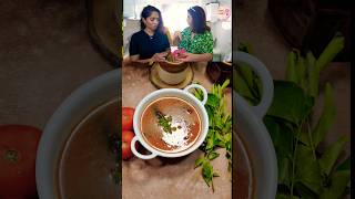 Farah Khans amp Jamie lever ke sath quotTomato Rasamquot Recipe viralvideofarahkhan youtubeshort [upl. by Dawkins]