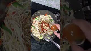 Veg noodles🍝vegchowmeinchinesechowmein🍜streetfoodyummyfoodeasyrecipeschowmeinnoodlesshorts [upl. by Jowett]