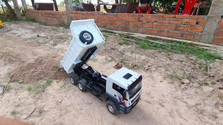 Two RC Hydraulic Dump Truck MAN TGS loading dirt to make new road to Warehouse [upl. by Dlared446]