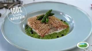 Salmone al sesamo su crema di asparagi  La Valle Degli Orti [upl. by Redmond]