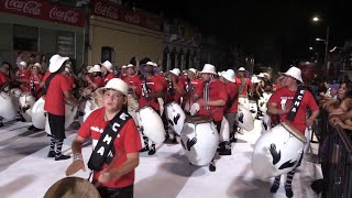 Arranca el desfile de Las Llamadas del carnaval uruguayo en Montevideo [upl. by Kwan]