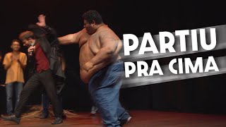 Léo Lins  300 kg no palco [upl. by Yrffoeg]