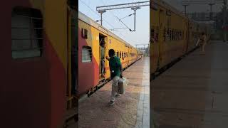 Arriving Rajamundry  CIRCAR EXPRESS shorts wap7 indianrailways trains ytshorts circarexpress [upl. by Anires]