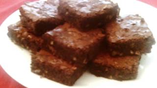 Recette Brownies au chocolat noir et cerneaux de noix [upl. by Gillespie]