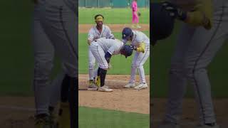 He did the Stanky leg After getting hit  Savannah Bananas bananaball baseball dance [upl. by Forbes920]