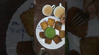 Crispy Aloo bread Pakoda Recipe 😋cookingsangeetasrecipe [upl. by Silma]