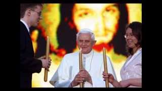 Misteri Gloriosi con Benedetto XVI [upl. by Ashlie]