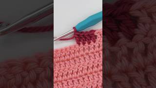 Super easy way to change colours mid row 🙌🏼 crochet crochettutorial crochethack [upl. by Hollis978]