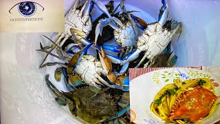 Dalla pesca del Granchio Blu Reale alle linguine [upl. by Nagam]