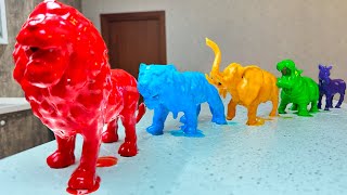 Paint amp Animals Toys Cleaning Lion Tiger Elephant Camel Giraffe Zebra Hippo amp Superheroes [upl. by Sitrik]