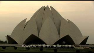 Time Lapse of Lotus Temple in Delhi [upl. by Goddord]