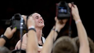 Michigan womens basketball team gave Caitlin Clark a gift in honor of her historic night [upl. by Tocs30]