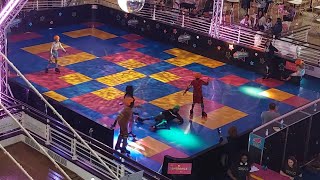 Me skating at The Trafford Centre Manchester with Roller Disco traffordcentre skating [upl. by Sinnaiy]