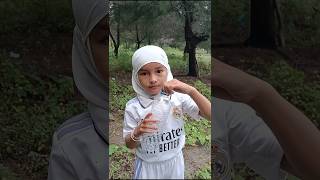 Girl skillfully uses eco life hacks Smart plastic reusing outdoors survival tourism hack [upl. by Melia]