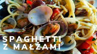 Spaghetti z małżami  spaghetti alle vongole specjalny przepis [upl. by Odlanyer]