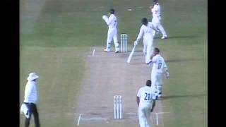 Lancs v Notts 2016 Alex Davies reaches 50 [upl. by Deeas]