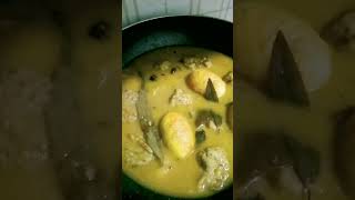 dim r kumro bori diye alu ghati cookingshorts video🥰 [upl. by Yllus]