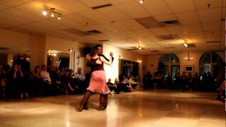 Mireille Painchaud y Bobby Thompson  Julian Centeya  Studio Tango Montreal [upl. by Solahcin744]