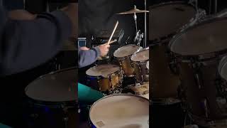 Un pattern qui envoi du lourd  drums batterie drummer drumlessons drumming [upl. by Lesh]