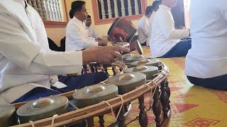 បទ ឡុងសុង  Traditional Pinpeat Music from Siem Reap Cambodia [upl. by Caldera]