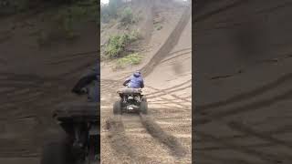 Honda trx250r and trx450r hillclimb honda trx250r atv riding sand hillclimb steep trx450r [upl. by Notsag742]