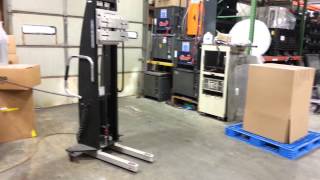 AlumALift A800CS Lift 400LB Motorized Lift Cart Platform BOSTONIND  7186 [upl. by Attalanta]