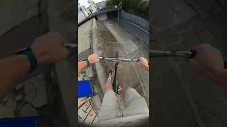 Nie wyhamowałem na bmxie 😬 bike bmx fun crash pov gopro bikelife shorts viral bicycle [upl. by Nyad]