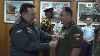 Comandante en Jefe otorgó condecoración al Jefe de la Misión Militar Rusa [upl. by Clint]