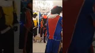 Sinterklaassinterklaas Beste Sint en PietenHij komt hij komtsinterklaas [upl. by Cherida715]