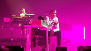 Stromae  Tous les mêmes  blagues 13042014  Zenith Arena Lille [upl. by Maggs548]