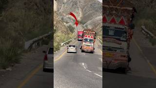 Who is at fault the truck or the car Balochistan Highways truck car [upl. by Illene87]