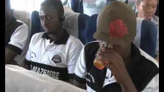 4 NOVEMBRE 2010  CL 2010  FINALE RETOUR  ARRIVEE TP MAZEMBE EN EUROPE [upl. by Tobiah]