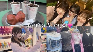 韓国旅行Vlog🇰🇷💘激かわカフェ巡りに弘大で服爆買いしたよ❣️韓国ってなんであんなにアメリカンコーヒー美味しいの？☕️ [upl. by Akcebar222]