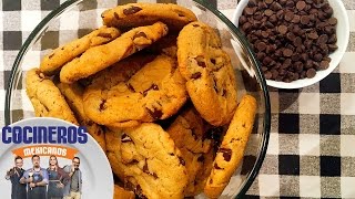 Receta Galletas con chispas de chocolate  Cocineros Mexicanos [upl. by Mokas440]