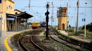 Treni in transito a Catenanuova e Libertinia Enna [upl. by Ahtoelc]