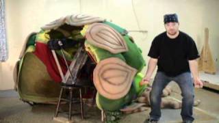 OLD Audrey II Pod 4 for Little Shop of Horrors setup and puppetry [upl. by Minette]