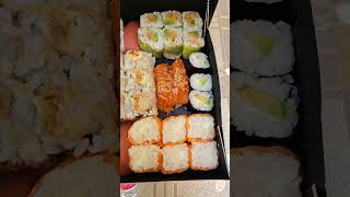 Oh beautiful sushi 🍣🍣 😋😋😋 shorts food [upl. by Peacock]